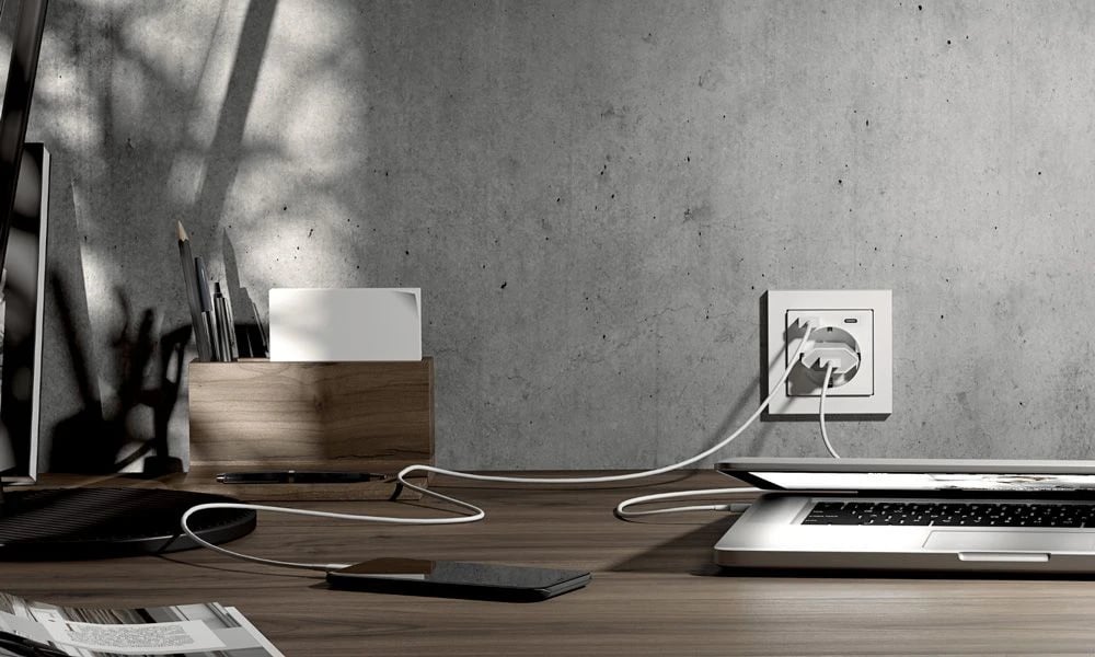 Gira USB-Steckdose E2 mit USB A und USB C Anschluss